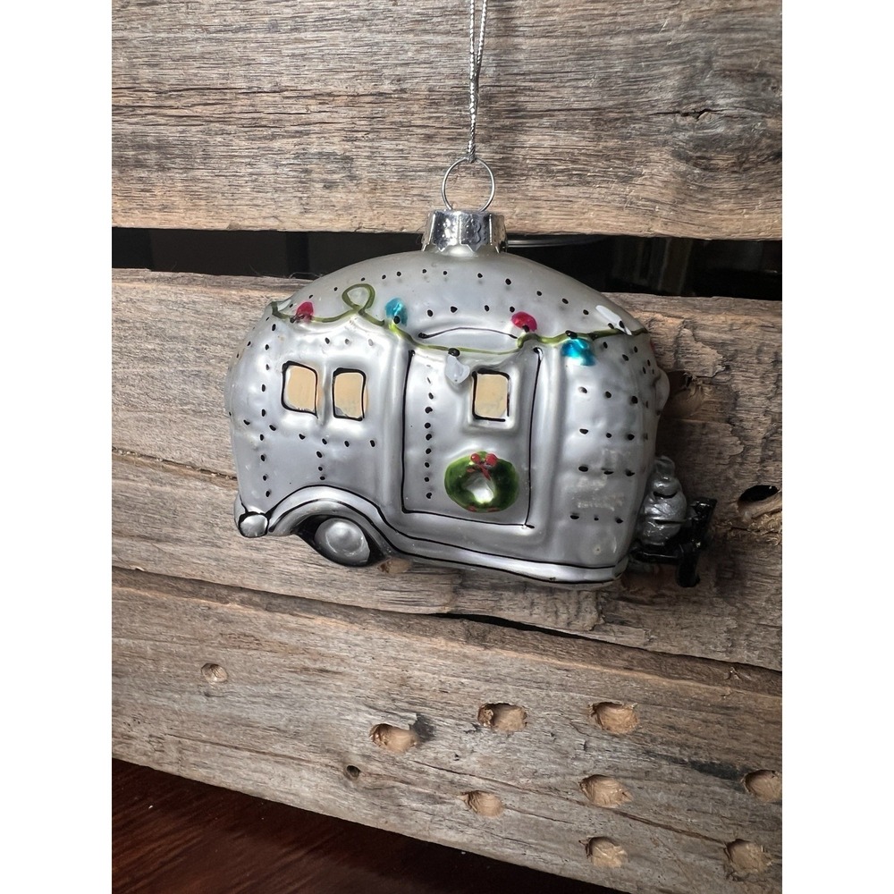 Classic Airstream Camper RV Camping Vacation Travel Trailer Ornament Blown Glass